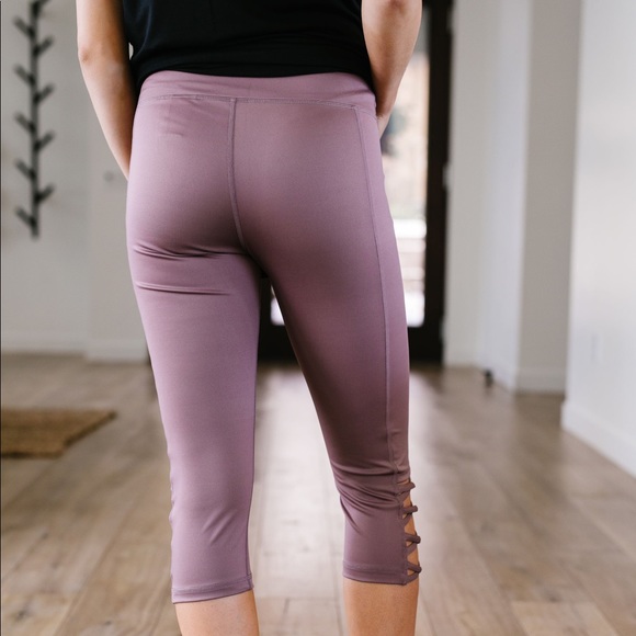 Capri Generation X Athletic Leggings - Picture 3 of 7